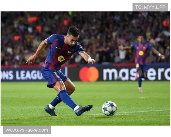 巴萨球员费兰·托雷斯单刀破门完成梅开二度后庆祝