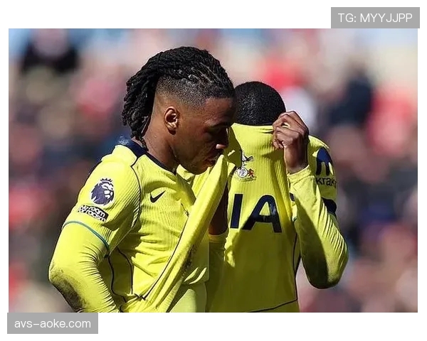 热刺0-1不敌桑德兰遭遇14轮不胜，边路进攻乏力持续困扰球队